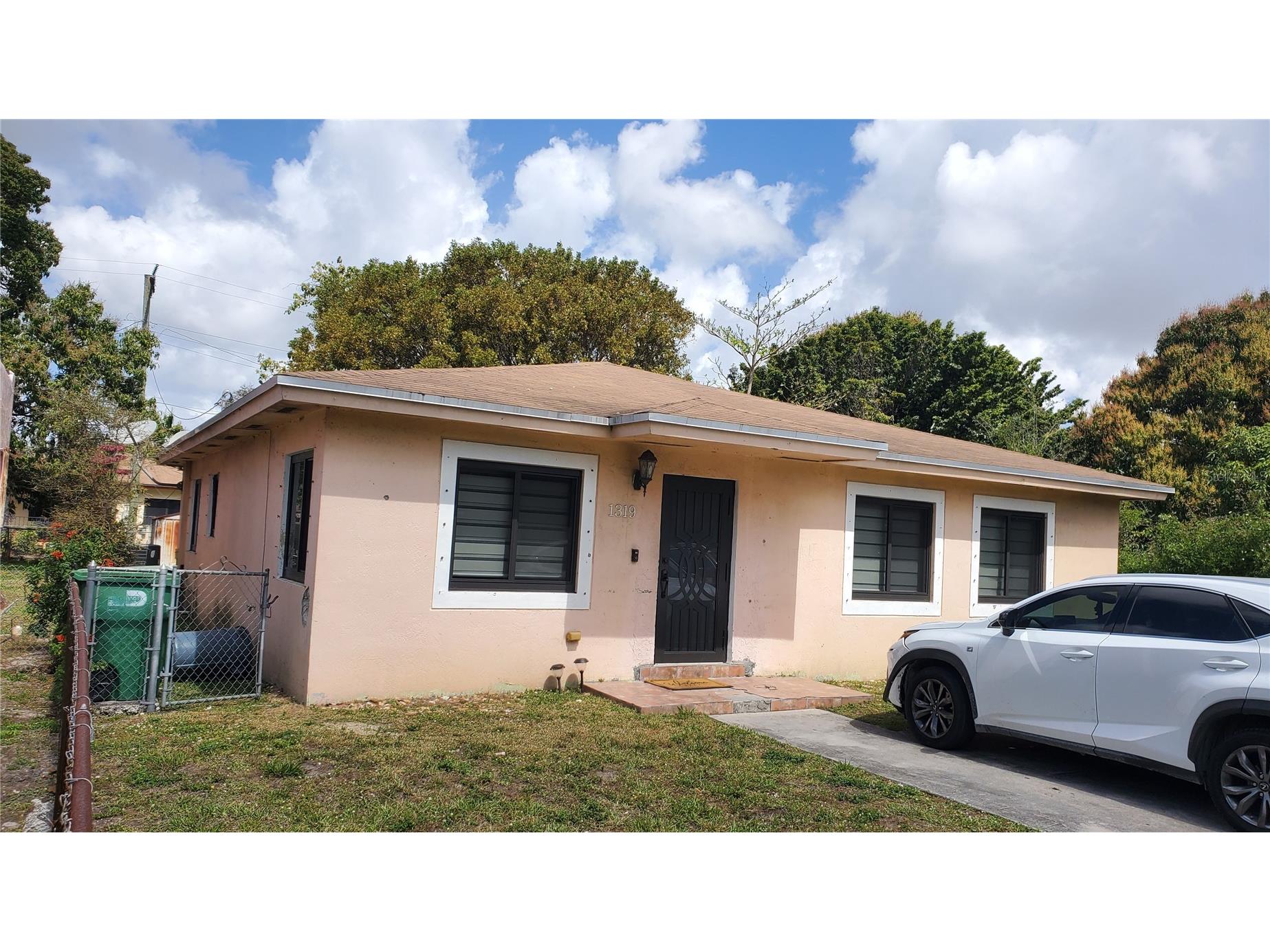 1319 Jann Avenue Opa Locka FL 33054 OM720536 image2
