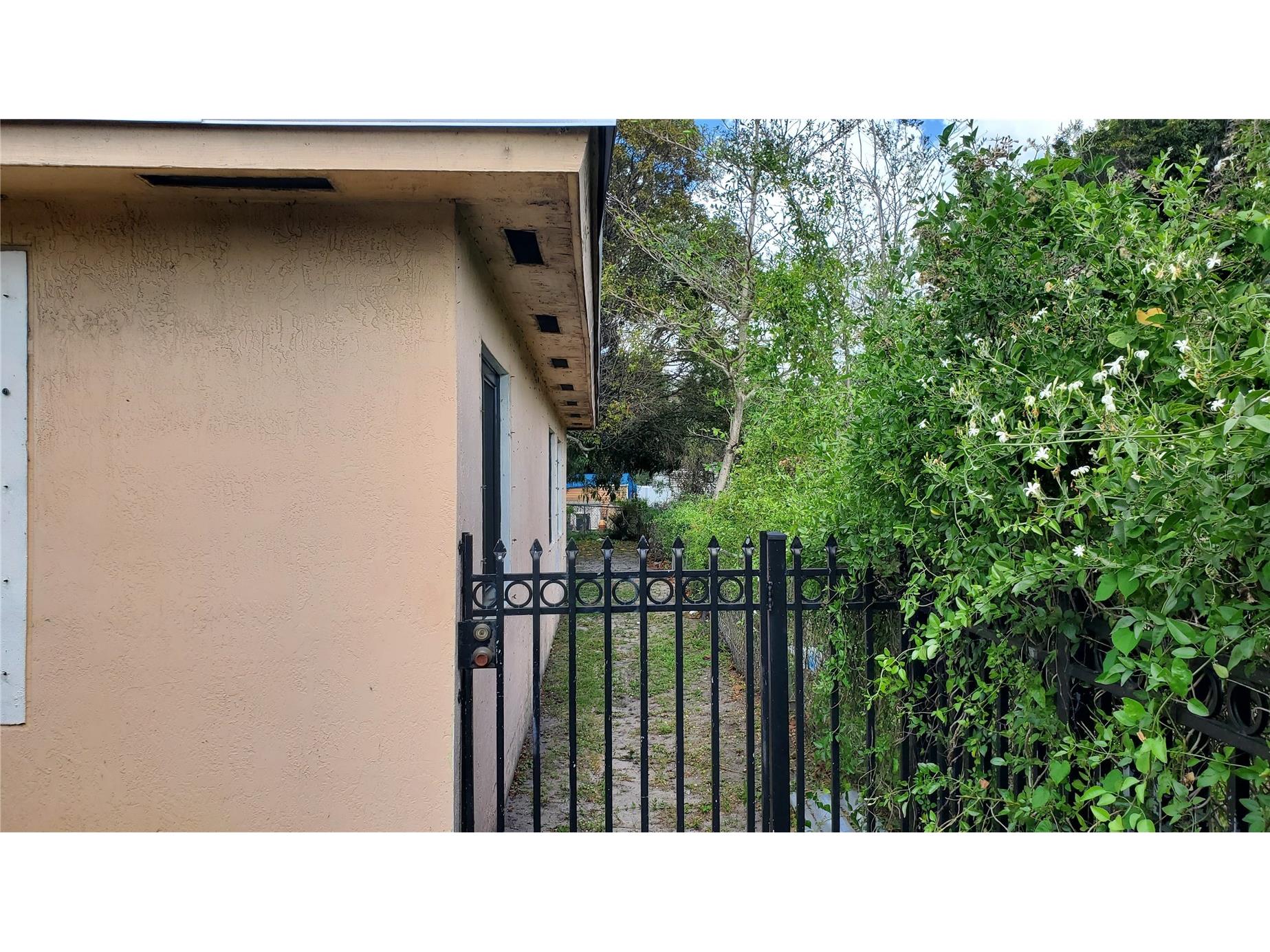 1319 Jann Avenue Opa Locka FL 33054 OM720536 image4