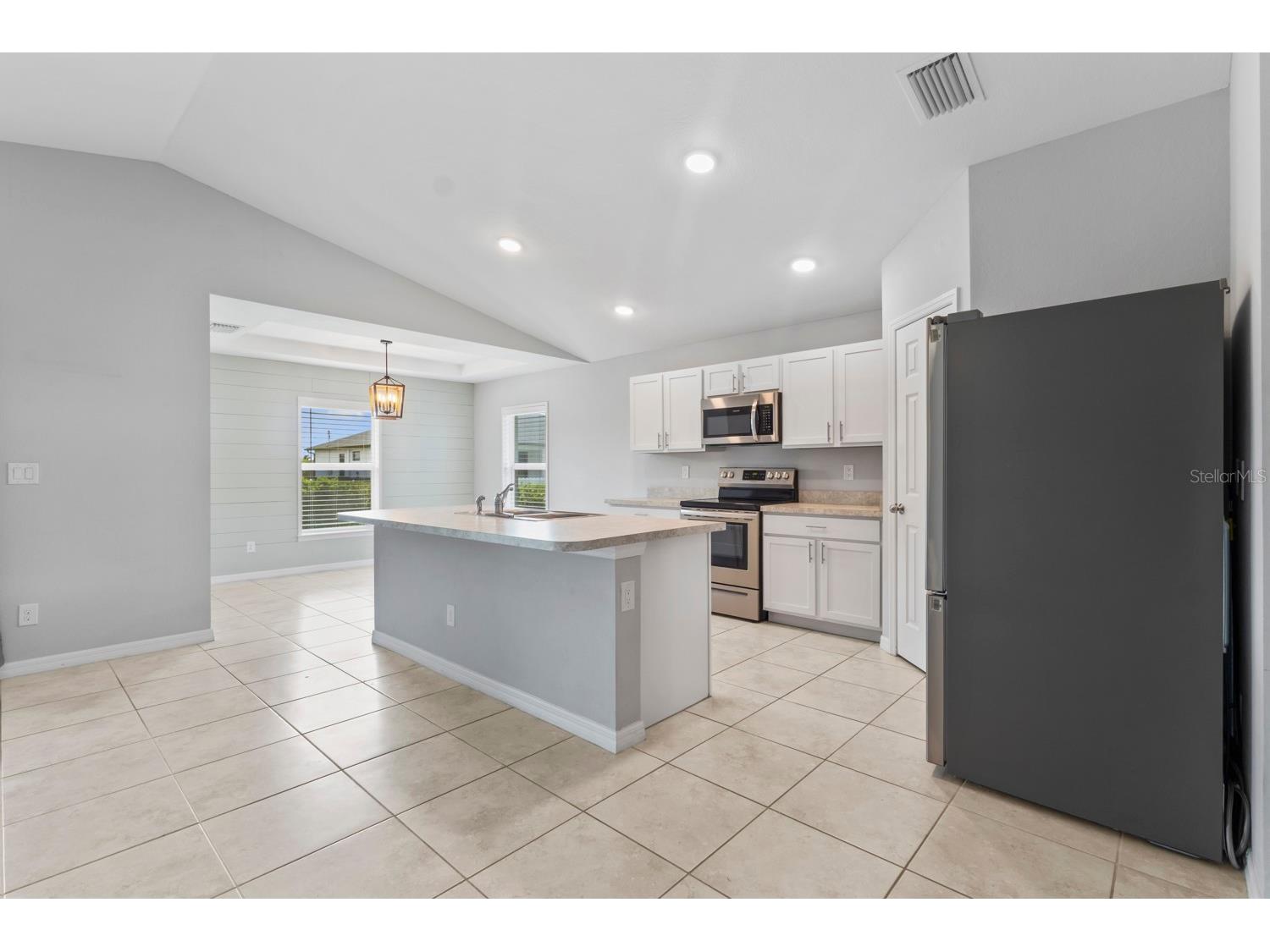 1319 NW 14th Place Cape Coral FL 33993 C7524864 image4
