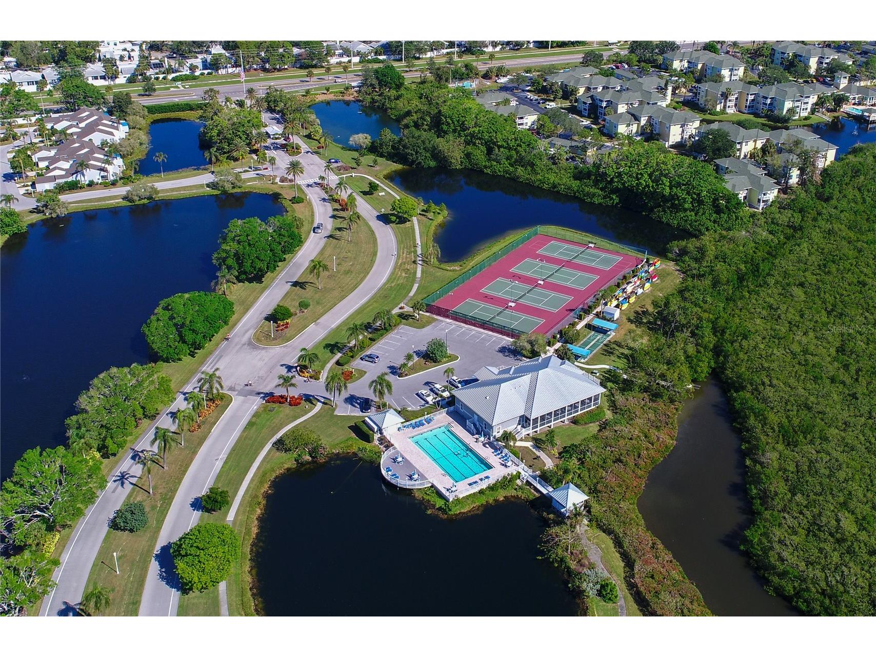 1319 Perico Point Circle Bradenton FL 34209 A4677403 image40