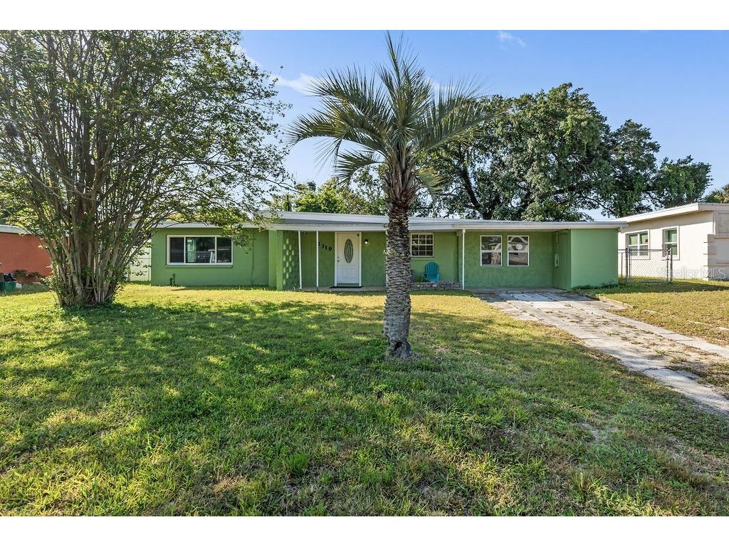 1319 Phillips Street Daytona Beach FL 32114 V4935734 image1