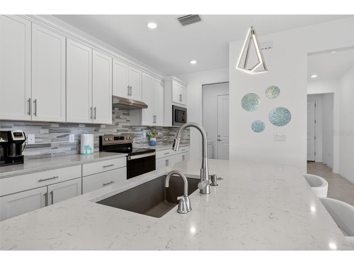 1319 Raspberry Drive North Port FL 34289 D6144692 image7