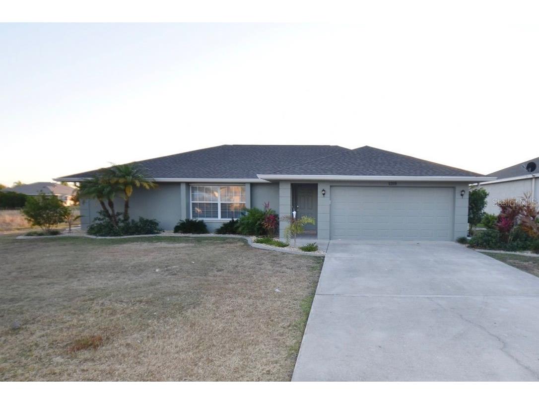 1319 Rio De Janeiro Avenue Punta Gorda FL 33983 T3355742 image1