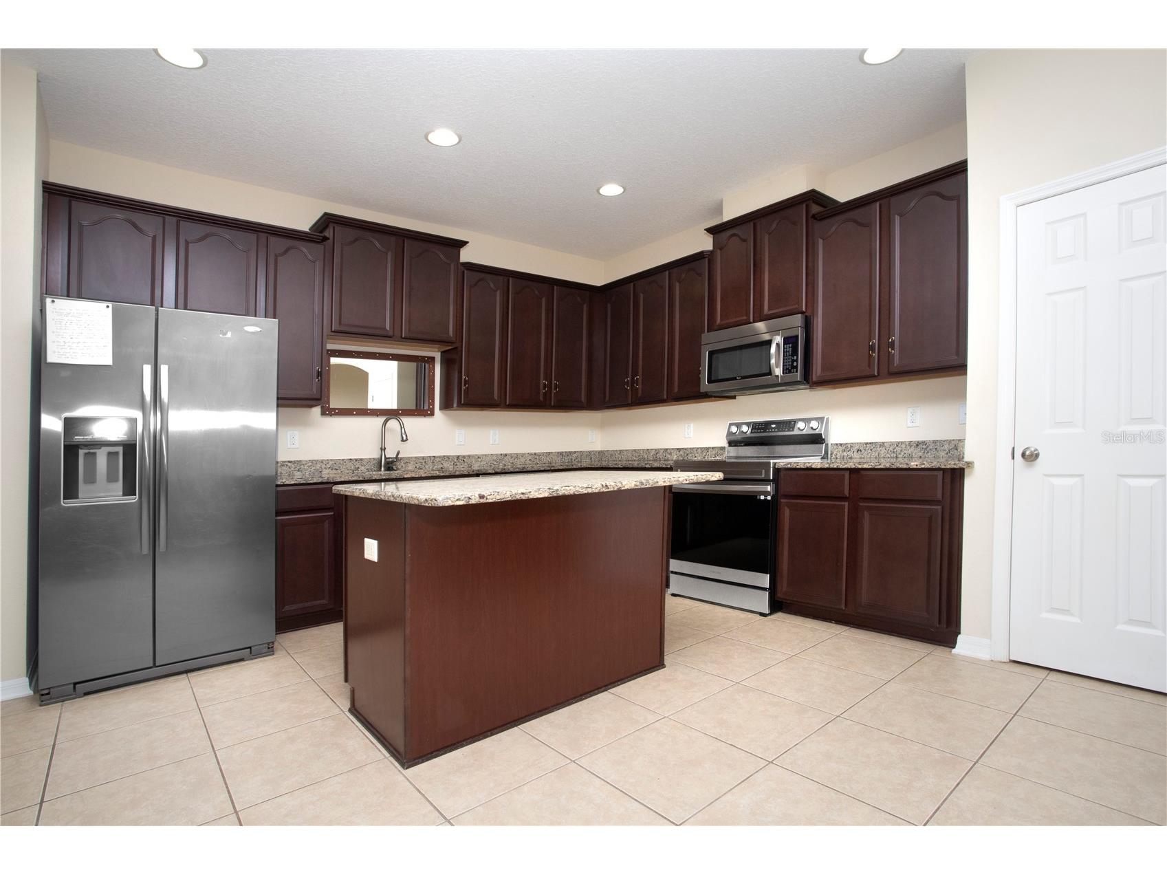 1319 Rowantree Drive Dover FL 33527 TB8505882 image7