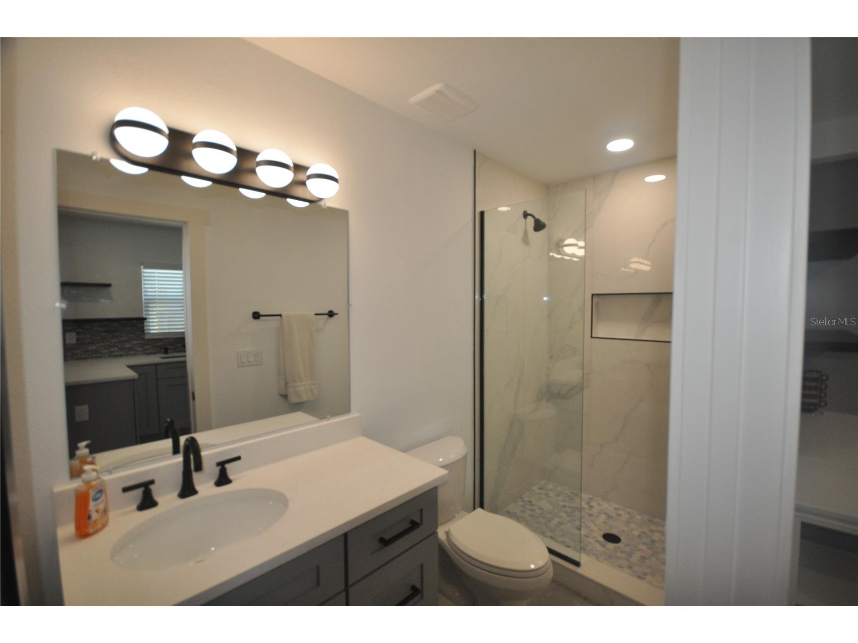1319 S 56th Street Gulfport FL 33707 TB8527868 image14