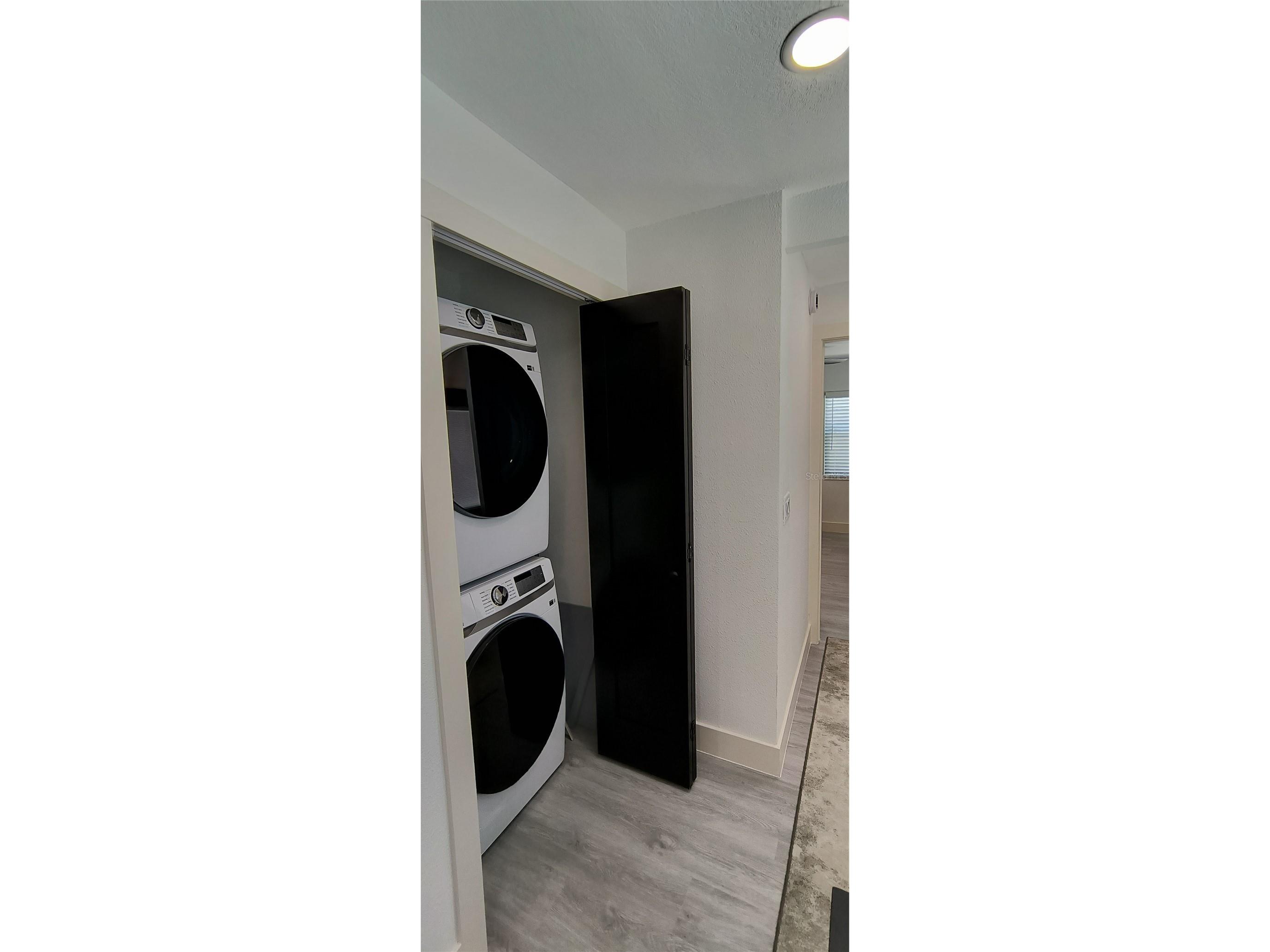 1319 S 56th Street Gulfport FL 33707 TB8527868 image18