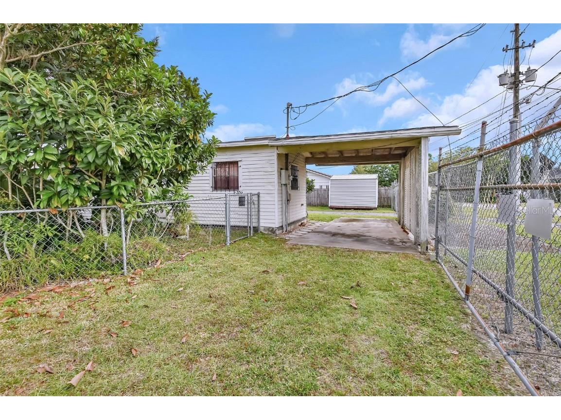 1319 S Woodland Boulevard Deland FL 32720 V4939472 image12