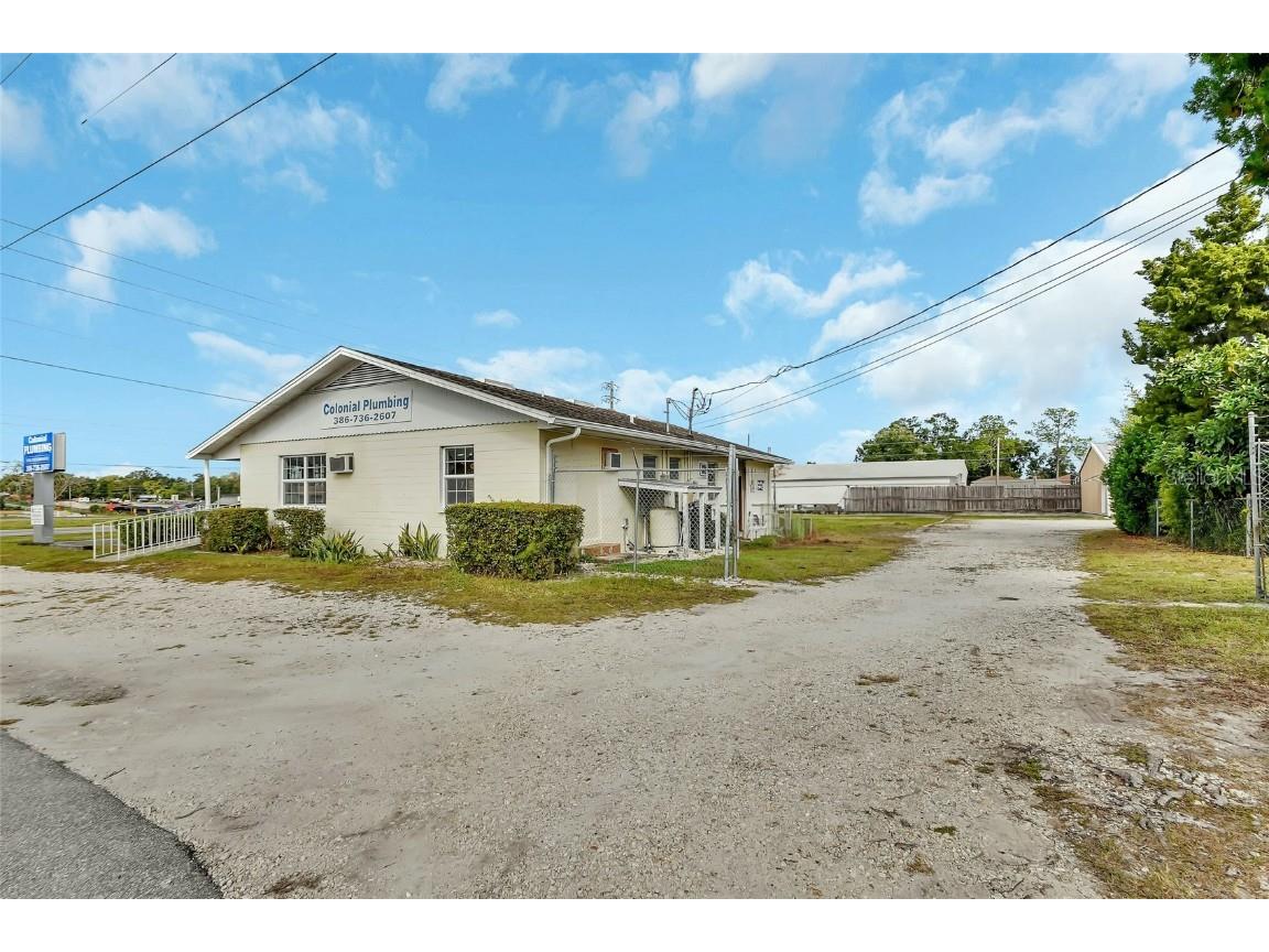 1319 S Woodland Boulevard Deland FL 32720 V4939472 image8