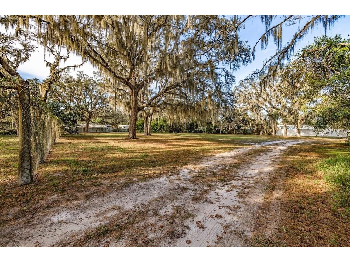 1319 Vance Road Plant City FL 33566 TB8368111 image1