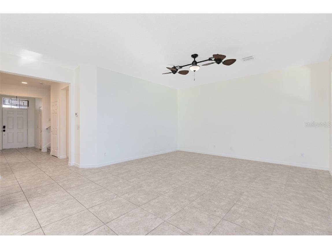 1319 Yorkshire Court Davenport FL 33896 O6366867 image2