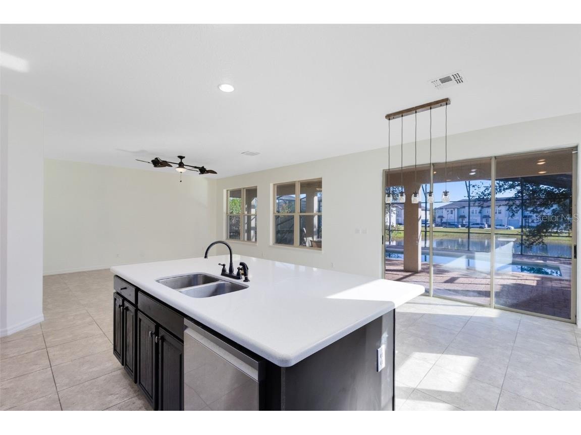 1319 Yorkshire Court Davenport FL 33896 O6366867 image3