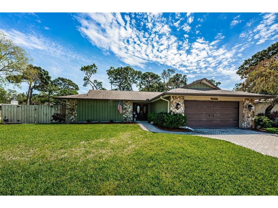 13191 100th Avenue Seminole FL 33776 U8237811 image1