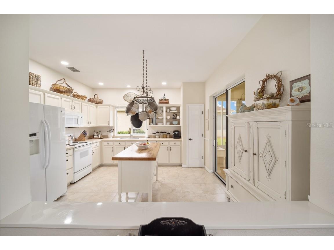 13191 SE 93rd Terrace Road Summerfield FL 34491 OM715874 image15