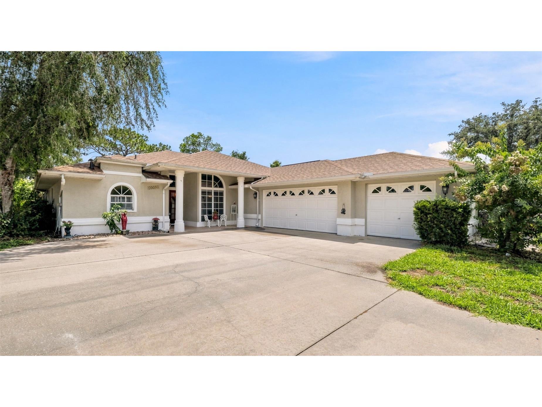 13194 Roseanna Drive Spring Hill FL 34609 W7887384 image1