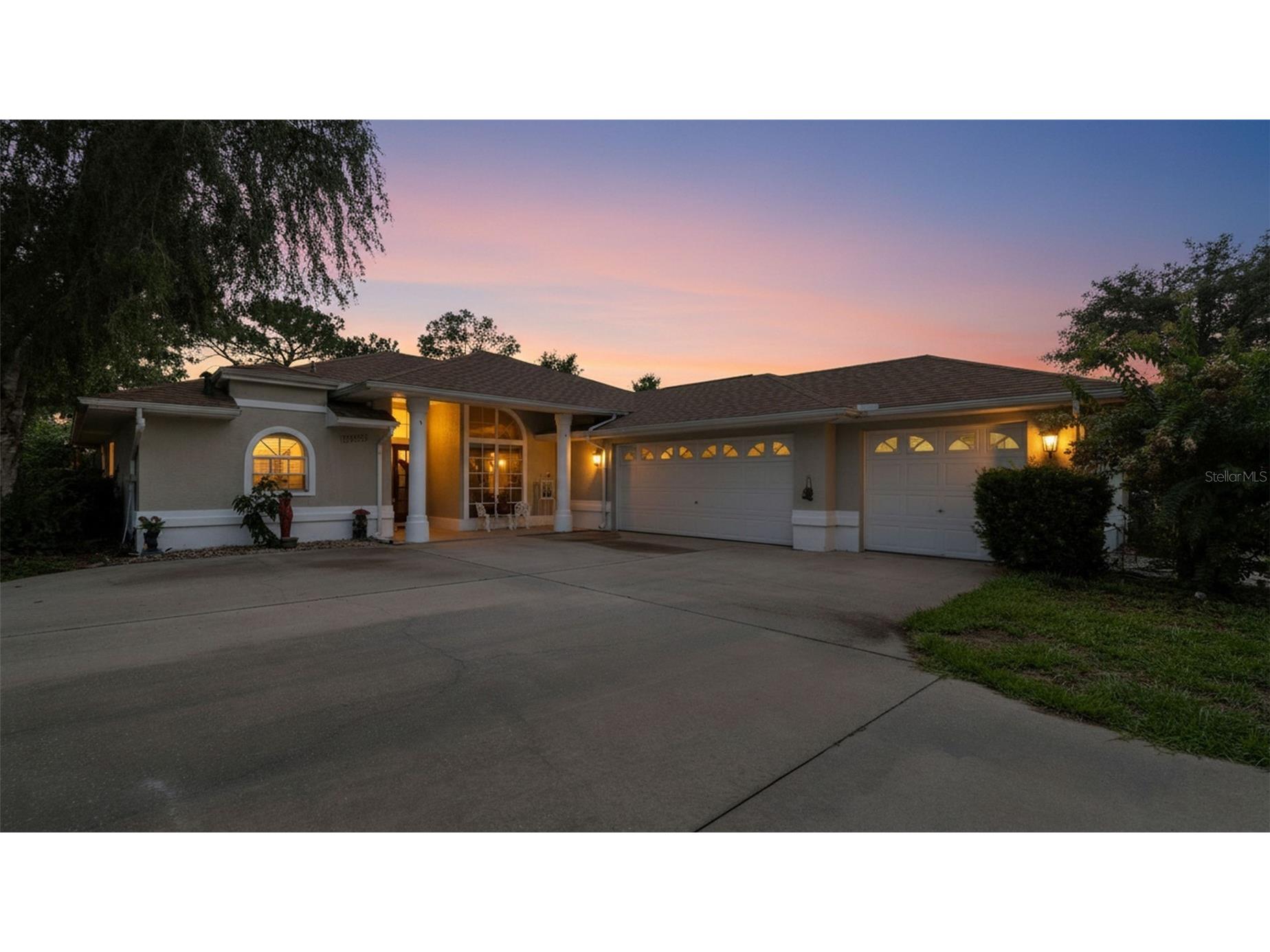 13194 Roseanna Drive Spring Hill FL 34609 W7887384 image2