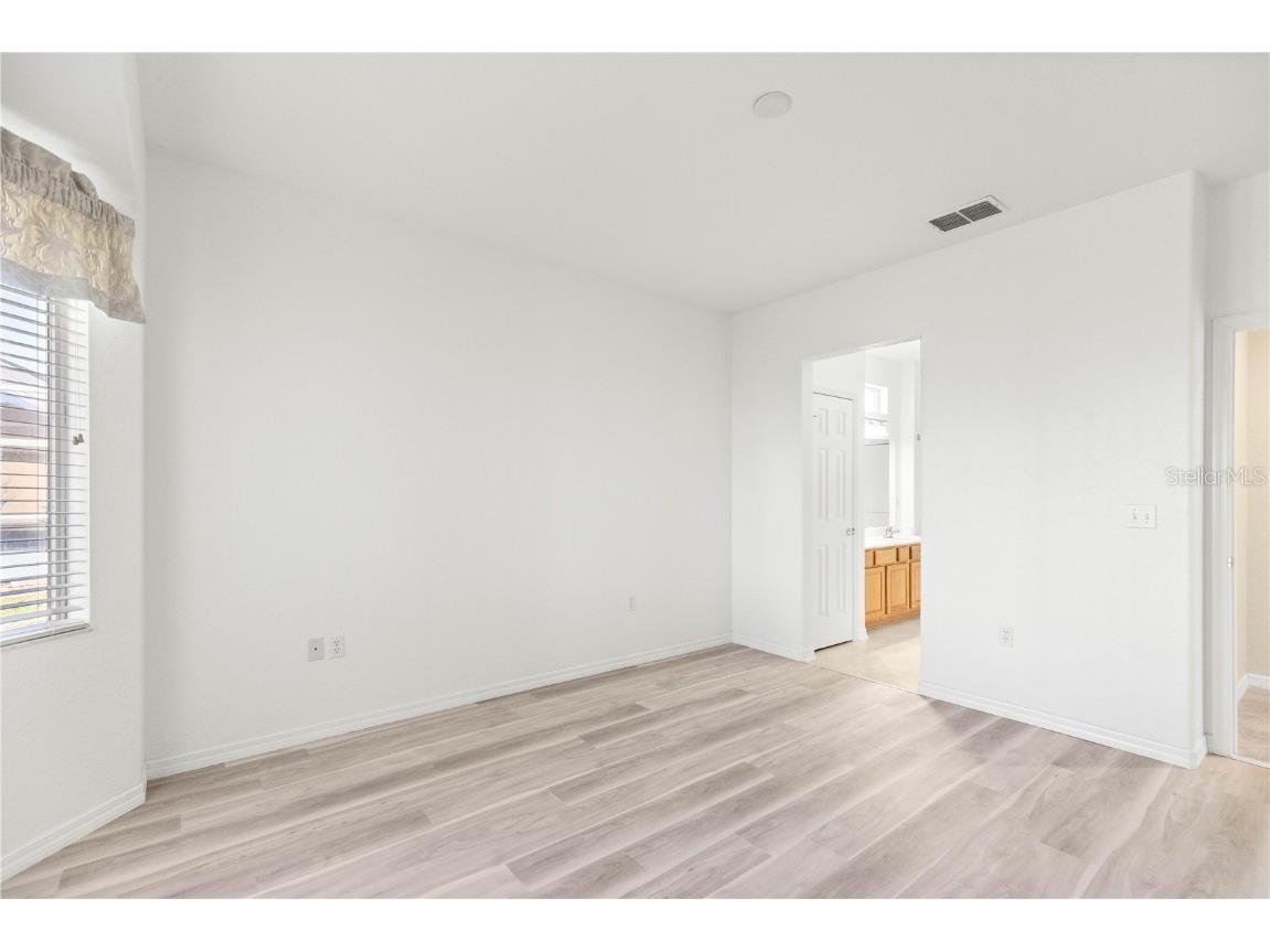 13194 SE 93rd Terrace Road Summerfield FL 34491 OM710875 image19