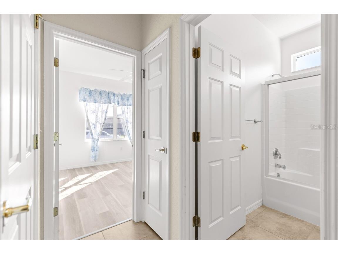 13194 SE 93rd Terrace Road Summerfield FL 34491 OM710875 image27