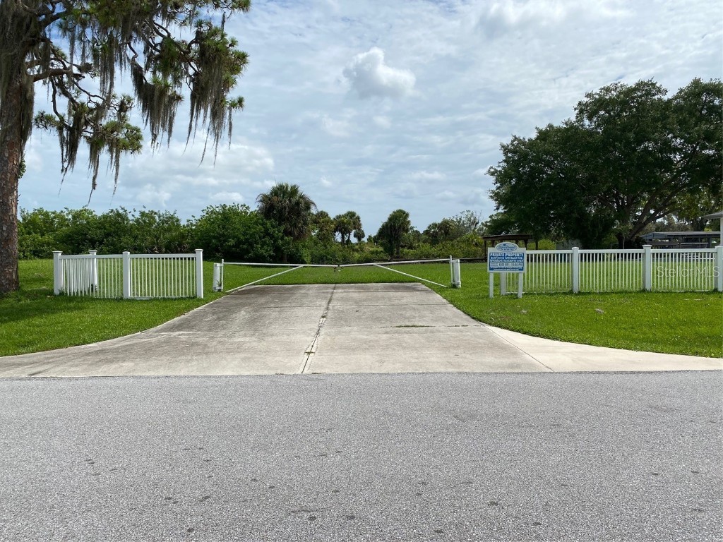 13196 Donaldson Avenue Port Charlotte FL 33953 C7475242 image1