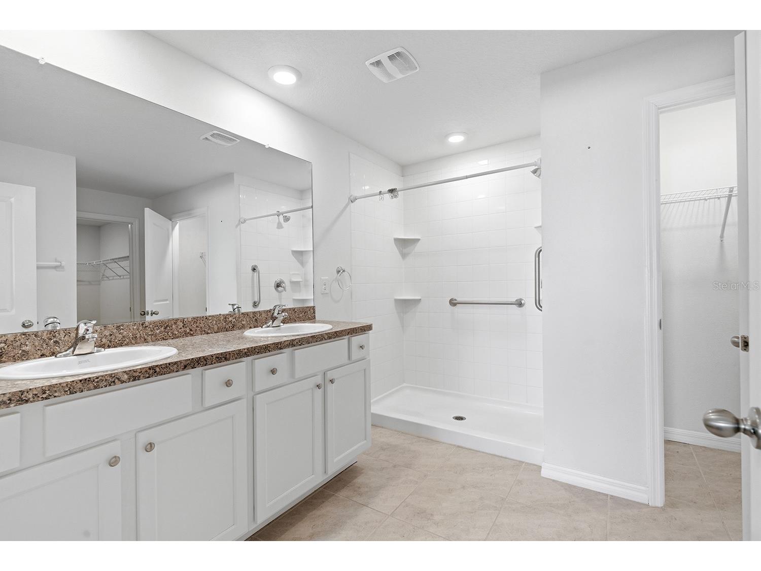13196 Golden Lime Avenue Spring Hill FL 34609 W7885324 image5