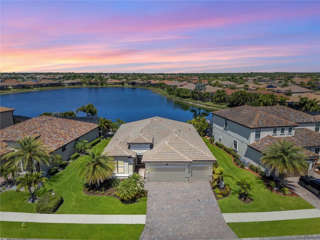 13198 Famiglia Drive Venice FL 34293 N6132587 image1