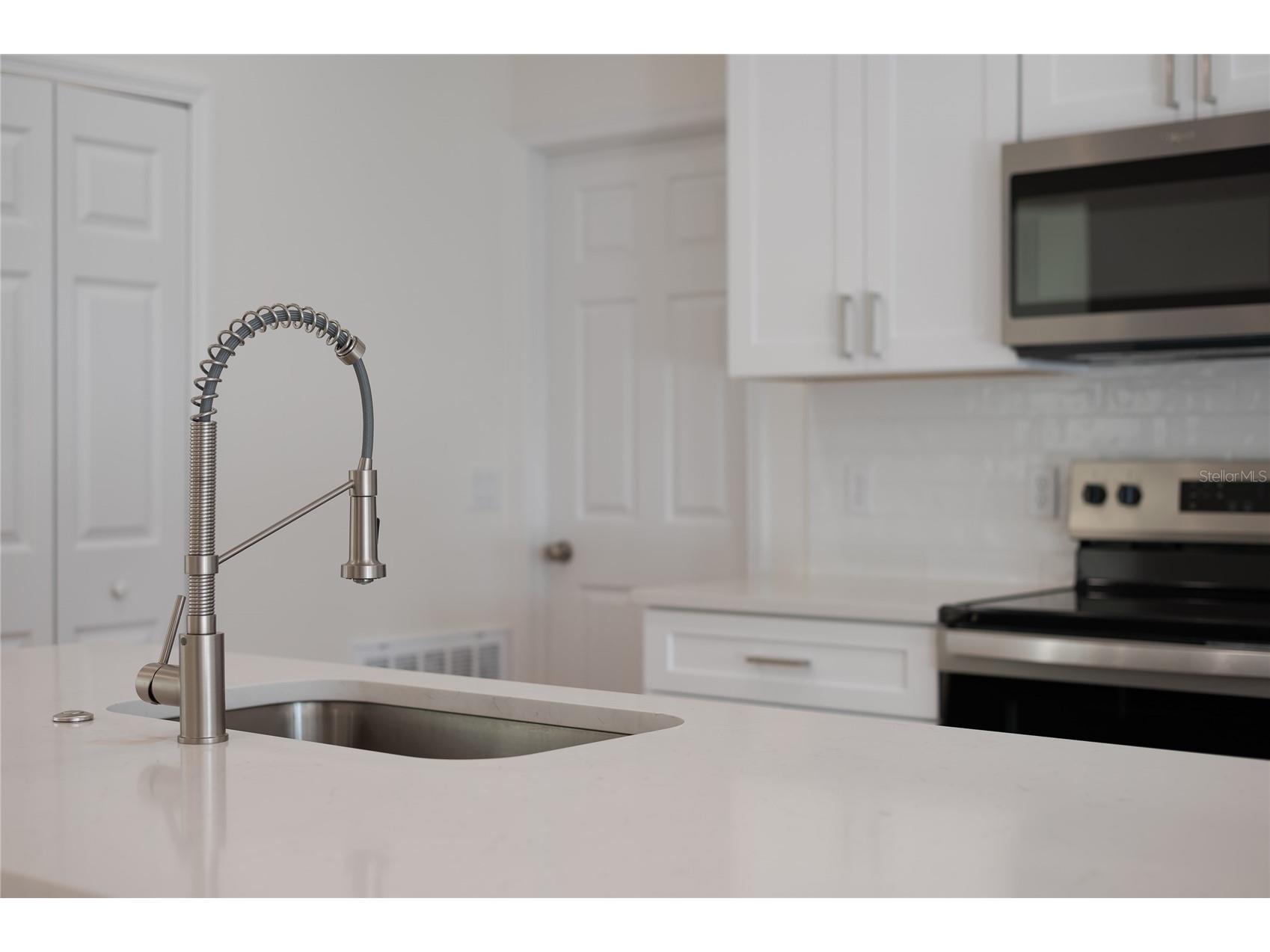 132 11th Avenue Osteen FL 32764 S5145816 image15