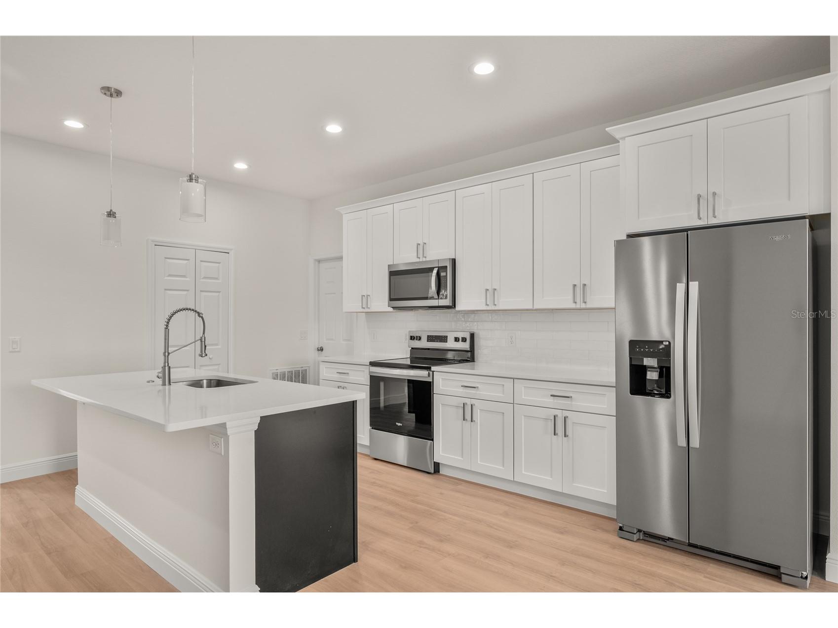 132 11th Avenue Osteen FL 32764 S5145816 image5