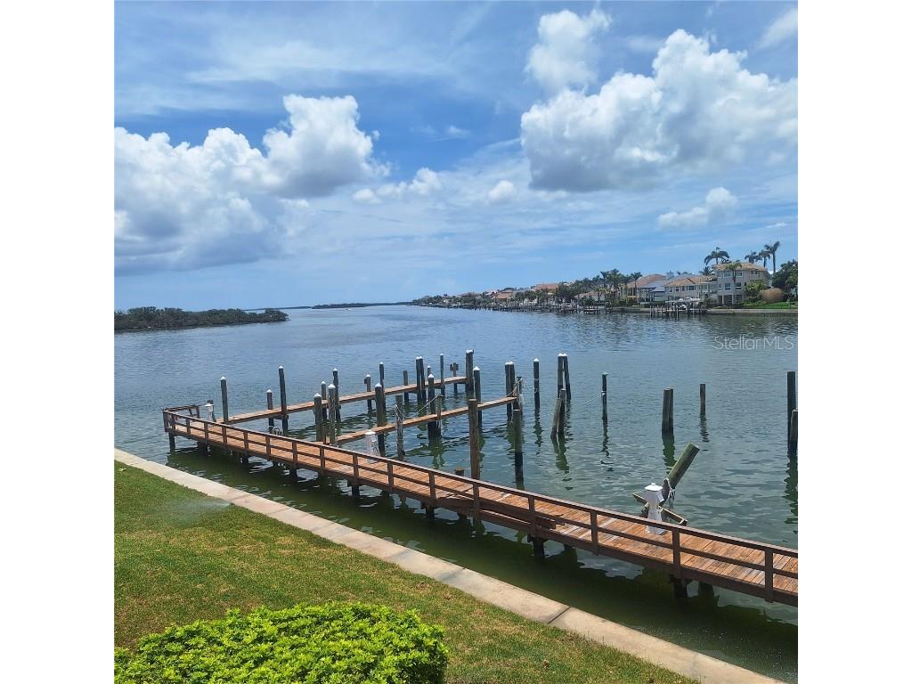 132 1st Street E #101 Tierra Verde FL 33715 TB8404693 image12