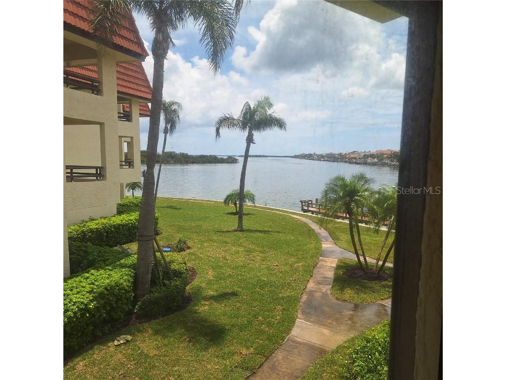 132 1st Street E #101 Tierra Verde FL 33715 TB8404693 image36