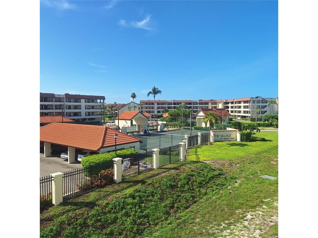 132 1st Street E #101 Tierra Verde FL 33715 TB8404693 image43