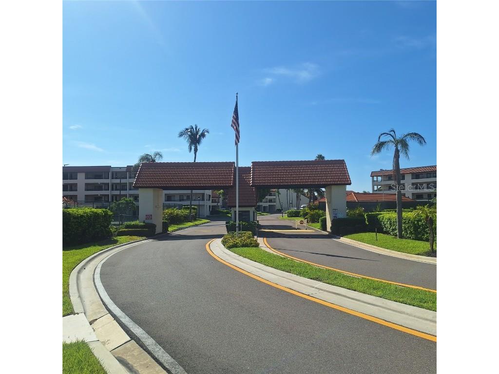 132 1st Street E #101 Tierra Verde FL 33715 TB8404693 image44