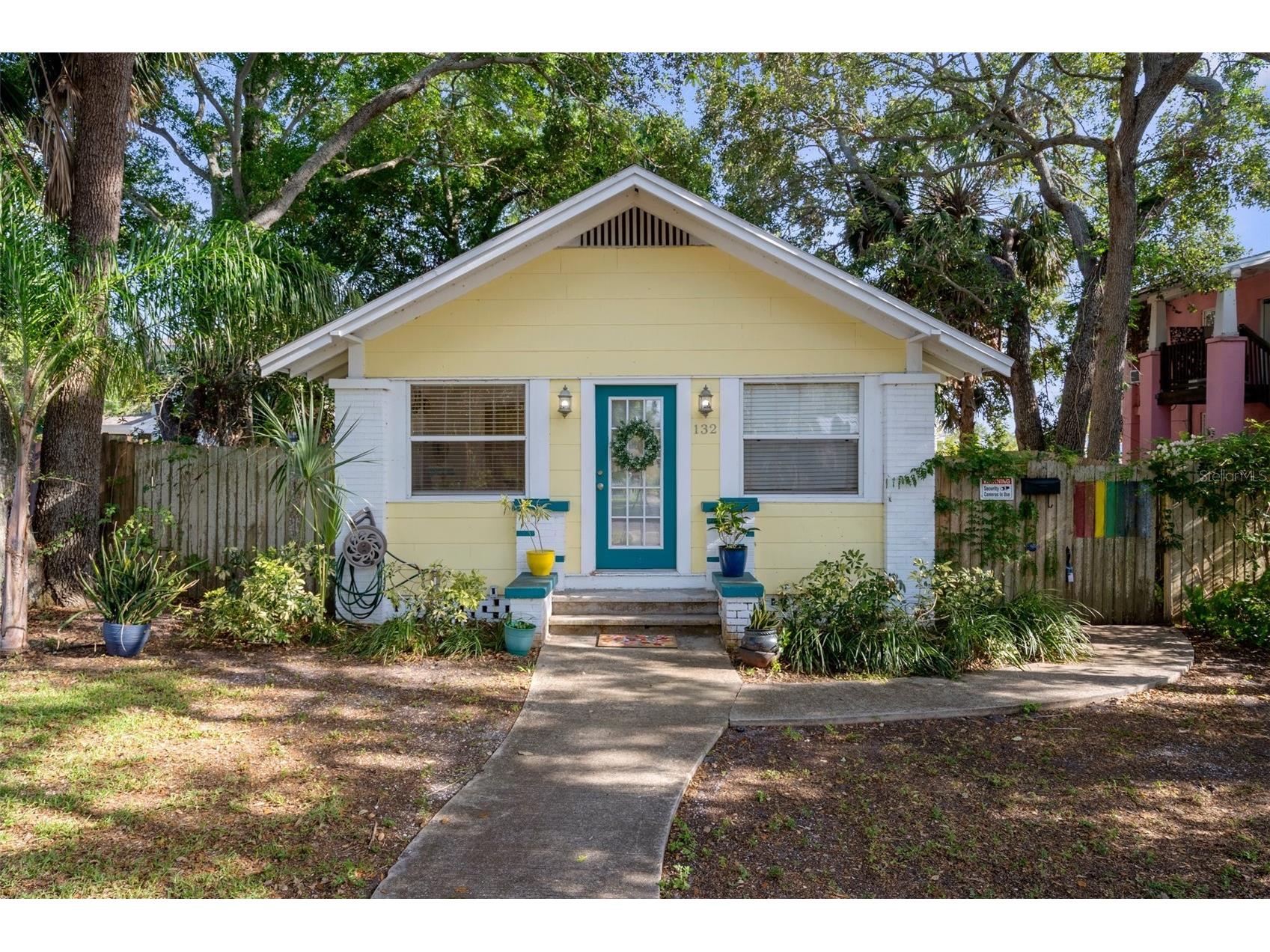 132 21st Avenue S Saint Petersburg FL 33705 TB8456213 image1