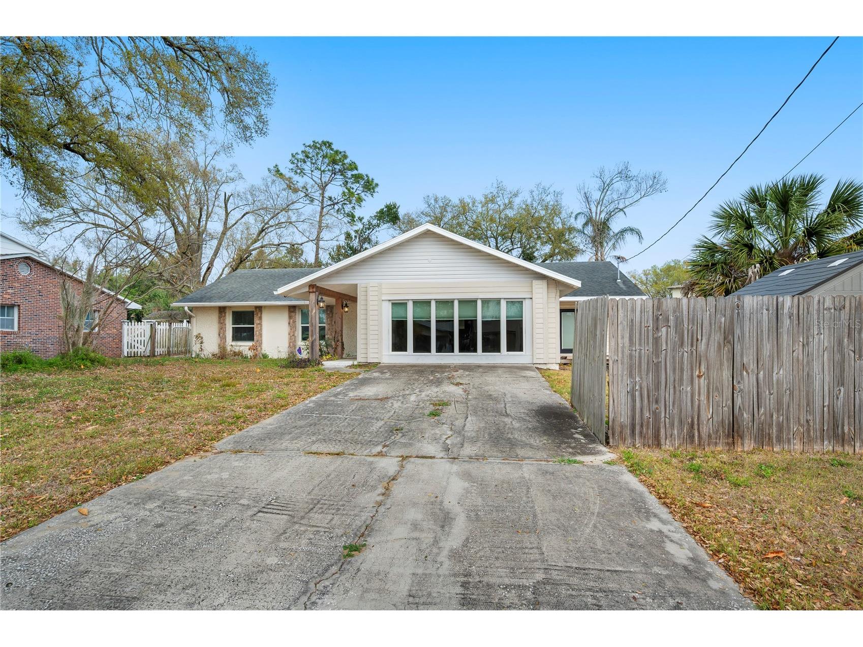 132 Alachua Drive Winter Haven FL 33884 P4937917 image1