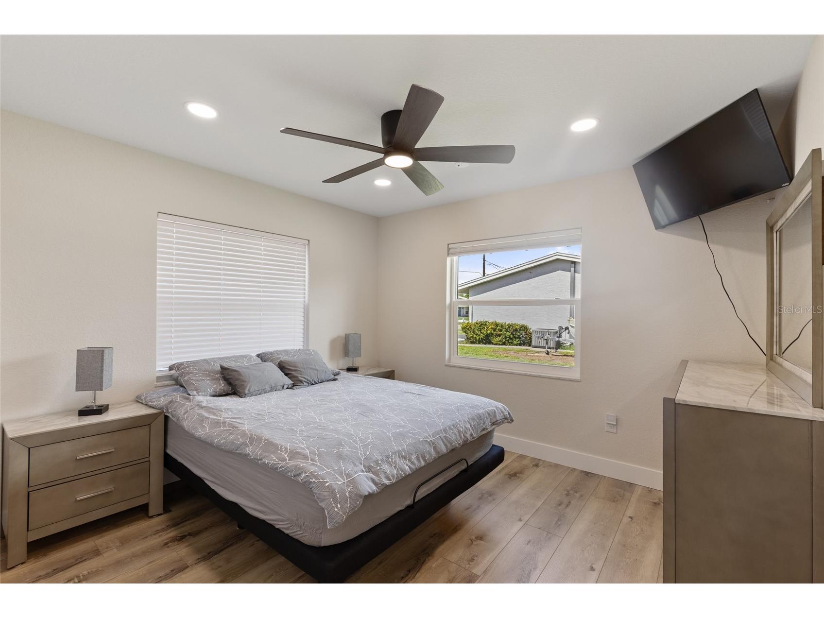 132 Concord Drive NE Port Charlotte FL 33952 C7516507 image22