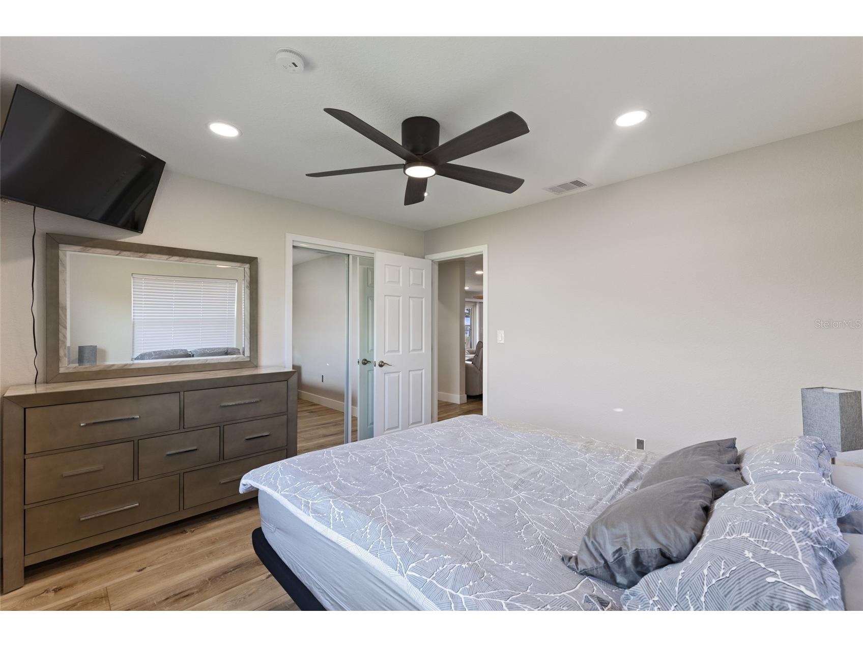 132 Concord Drive NE Port Charlotte FL 33952 C7516507 image24