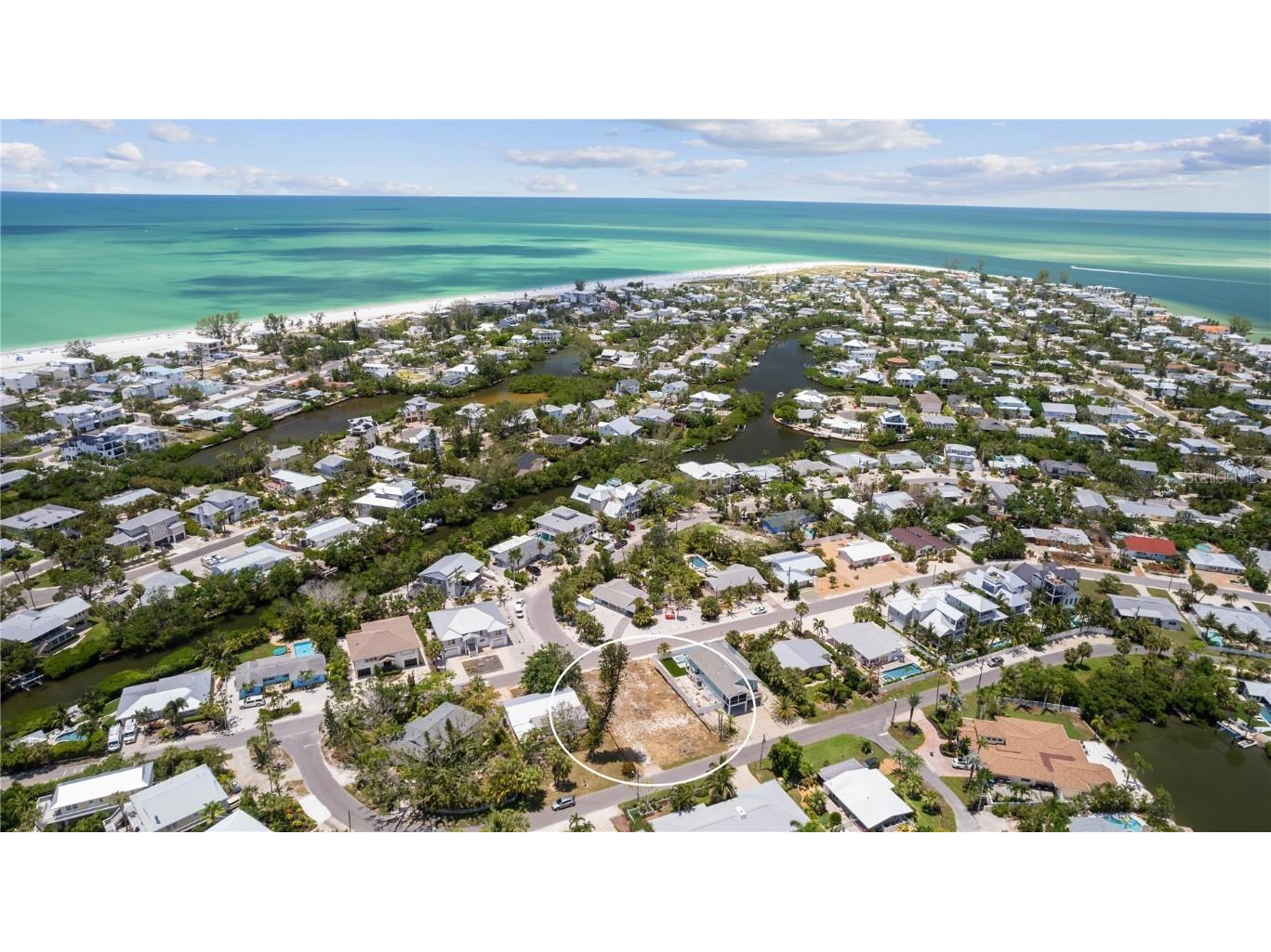 132 Crescent Drive Anna Maria FL 34216 - CANAL AND TAMPA BAY A4659883 image5