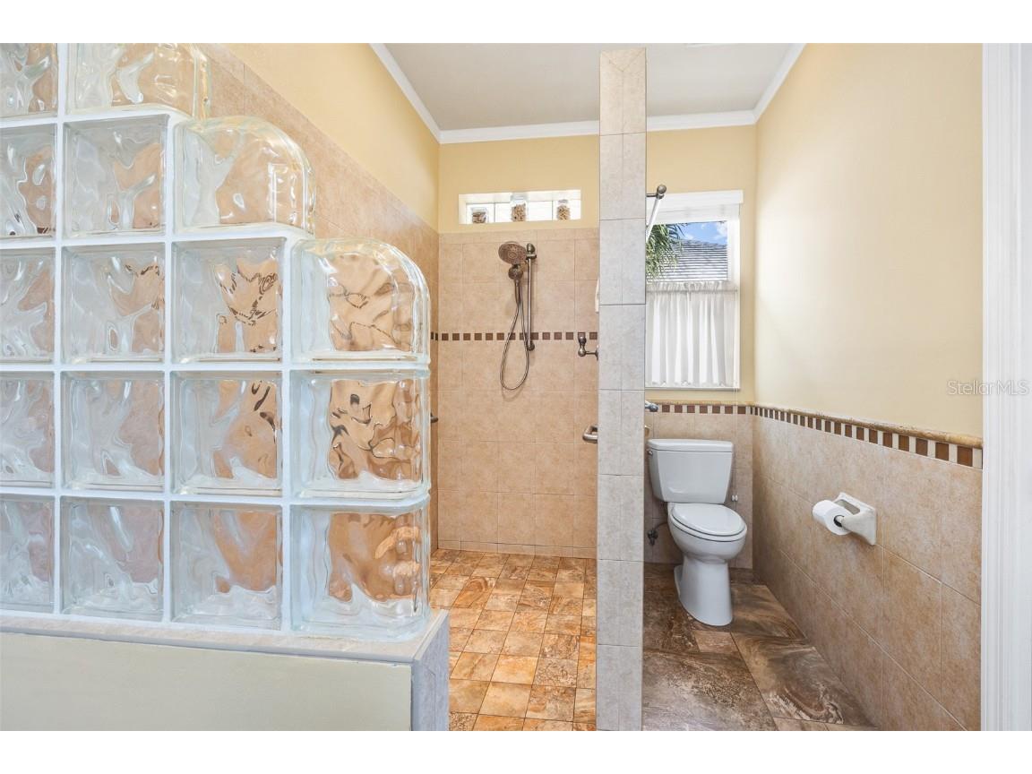 132 Crescent Drive Punta Gorda FL 33950 C7516285 image24