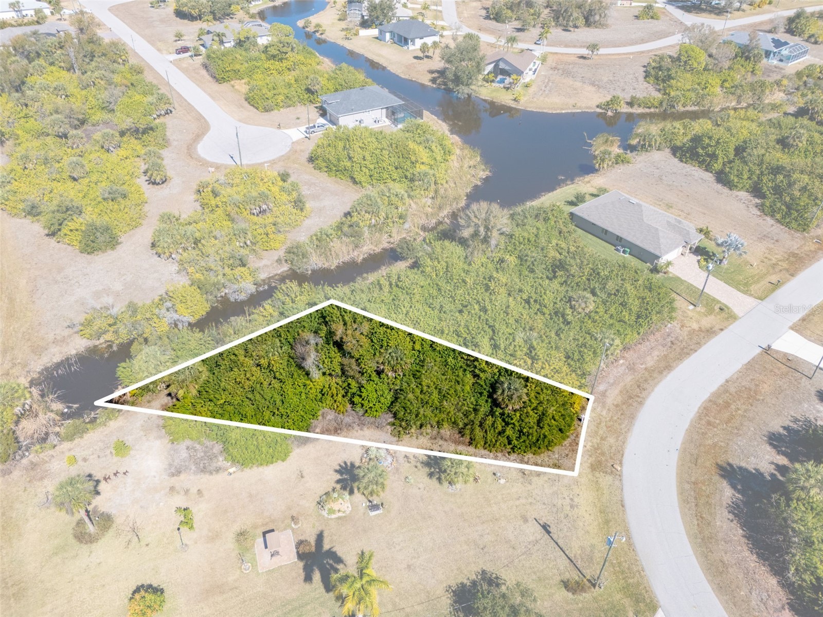 132 Crevalle Road Rotonda West FL 33947 C7521476 image2