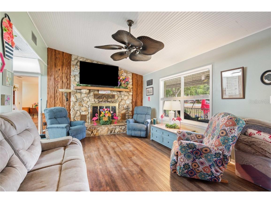 132 E Belt Avenue Bushnell FL 33513 G5093829 image3