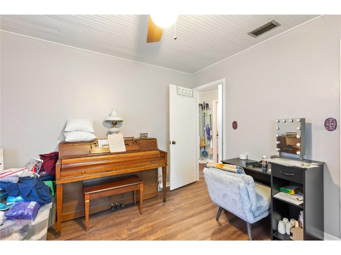 132 E Belt Avenue Bushnell FL 33513 G5093829 image9