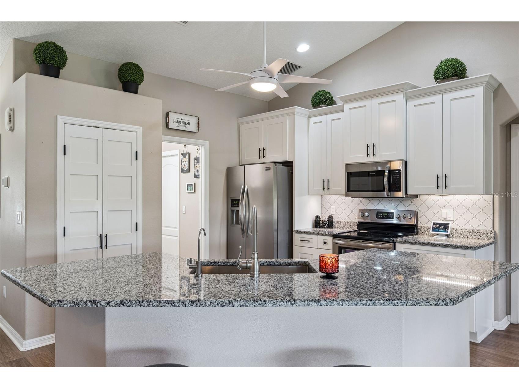 132 Floridana Road Debary FL 32713 - ANGELES LAKE V4949569 image23