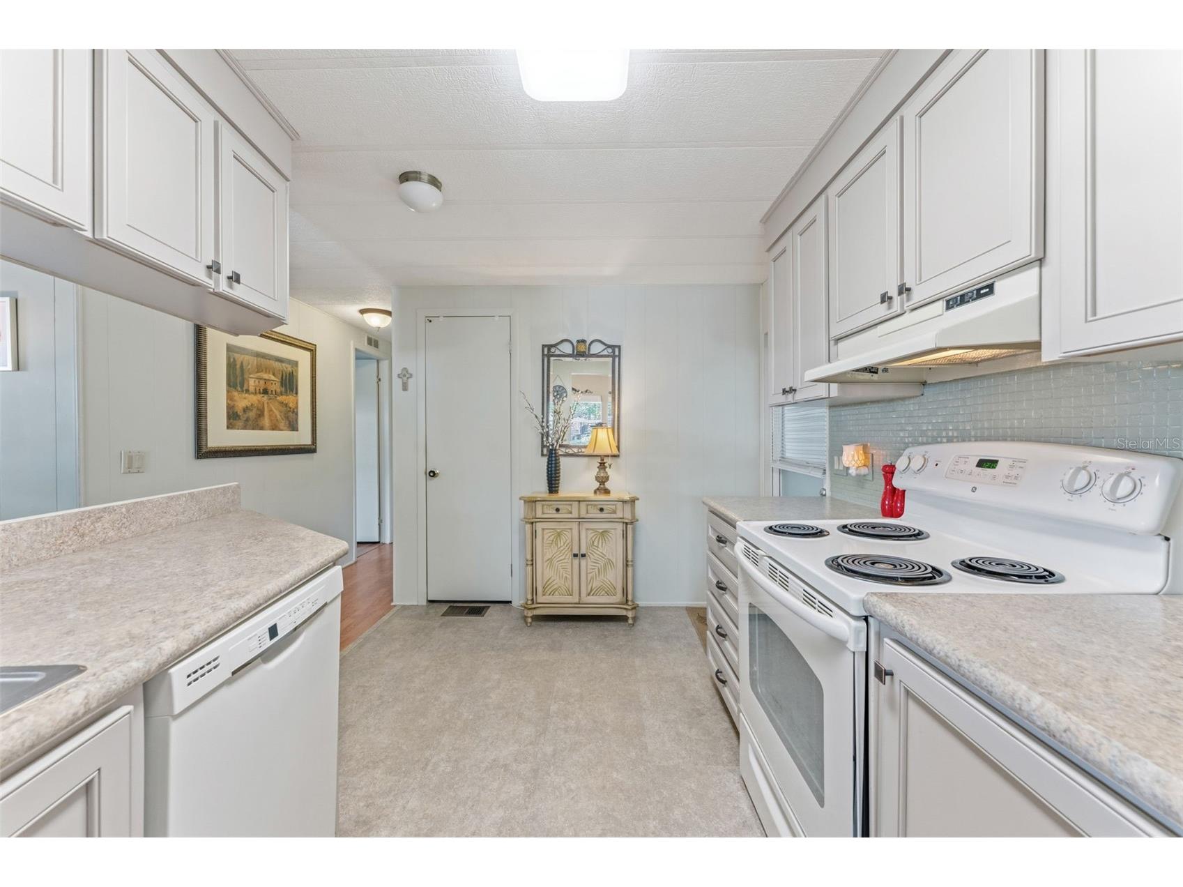 132 Forest Lane #6 Safety Harbor FL 34695 TB8513019 image11