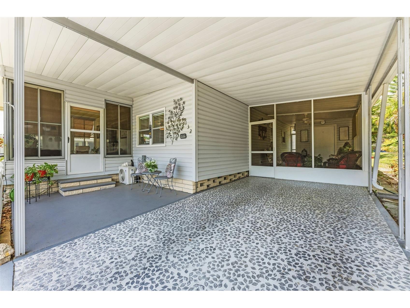 132 Forest Lane #6 Safety Harbor FL 34695 TB8513019 image2