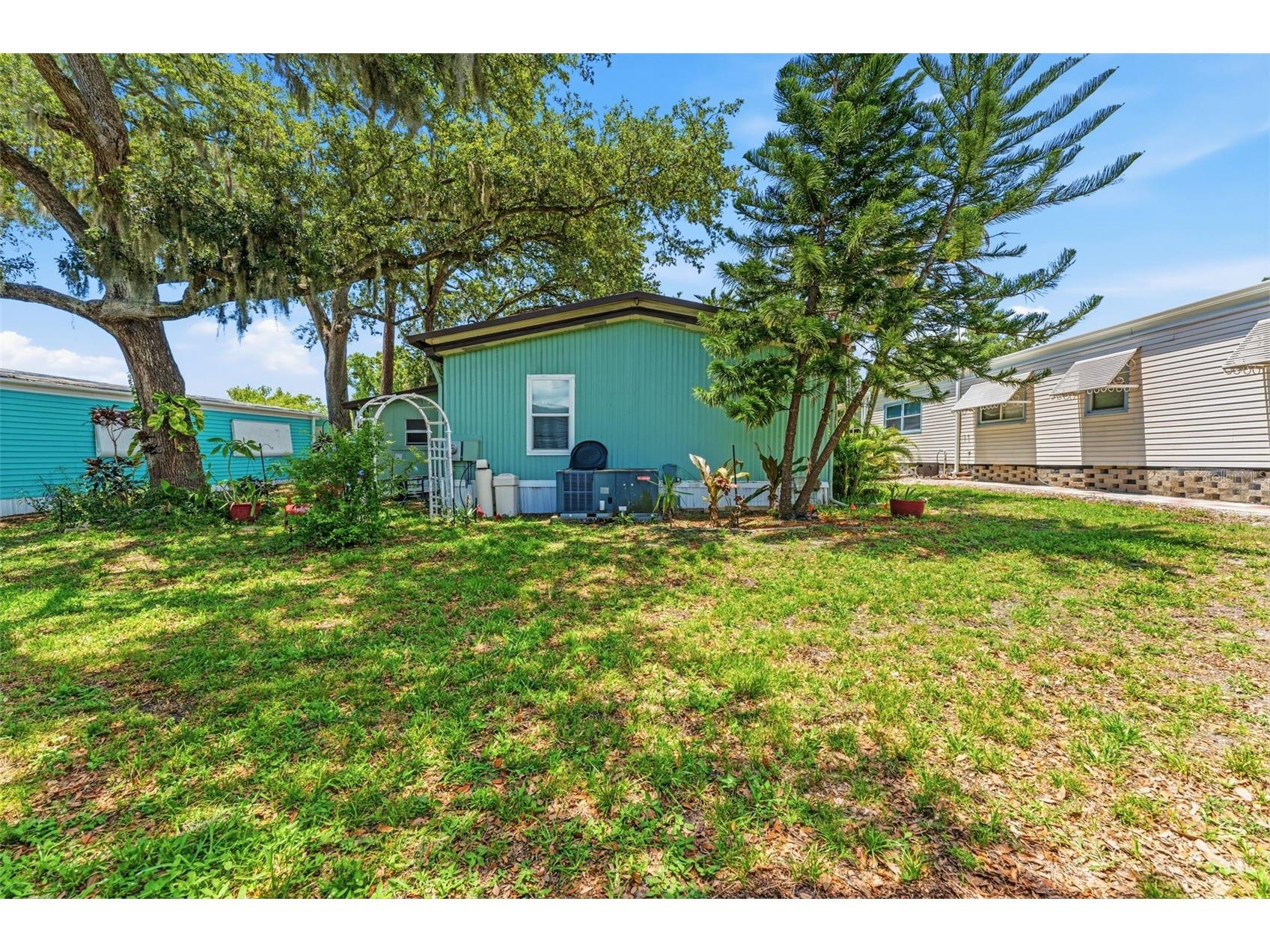 132 Forest Lane #6 Safety Harbor FL 34695 TB8513019 image28