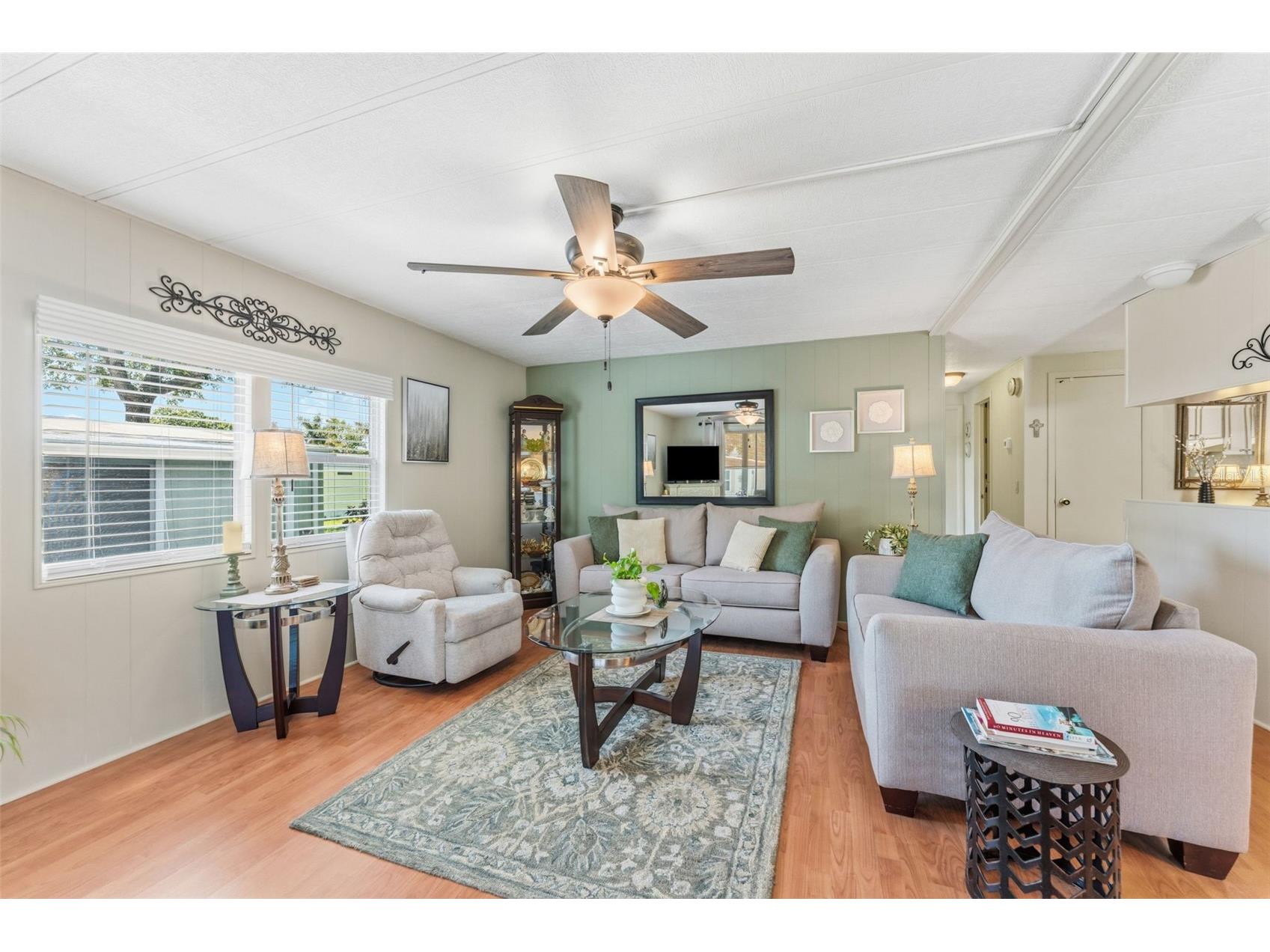 132 Forest Lane #6 Safety Harbor FL 34695 TB8513019 image7