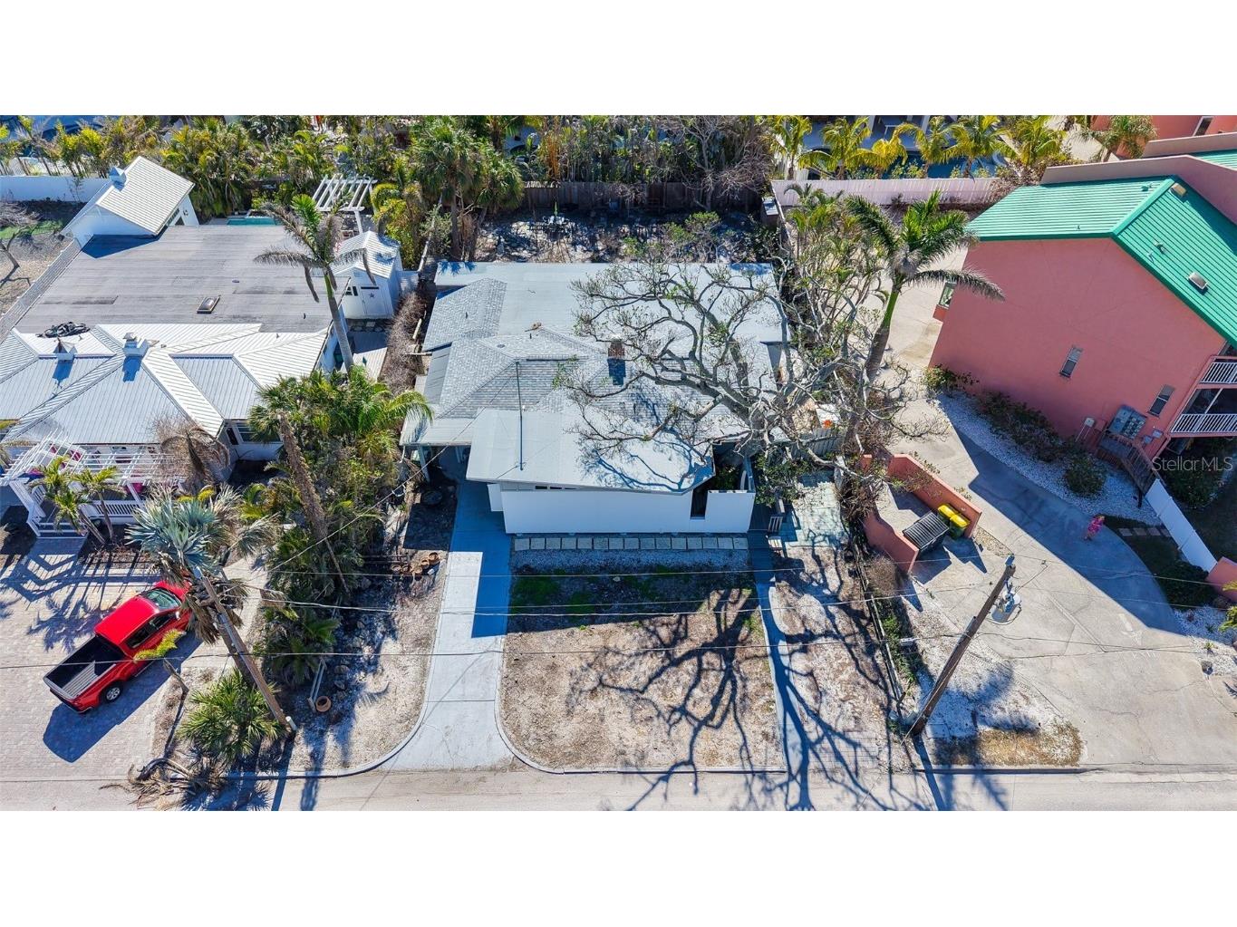 132 Harrison Drive Sarasota FL 34236 A4639921 image17