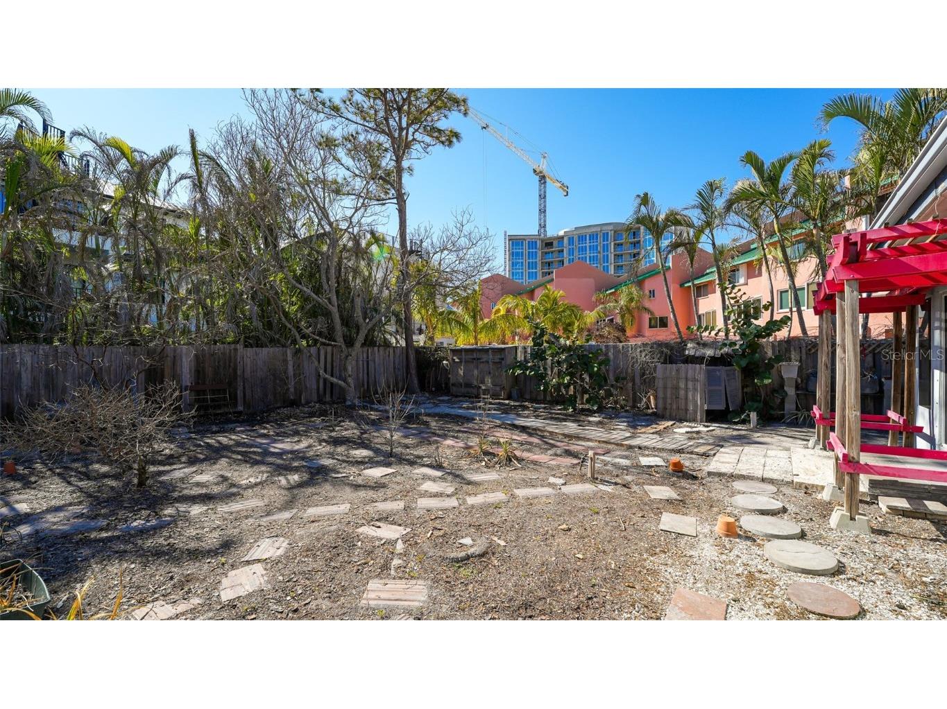 132 Harrison Drive Sarasota FL 34236 A4652143 image16