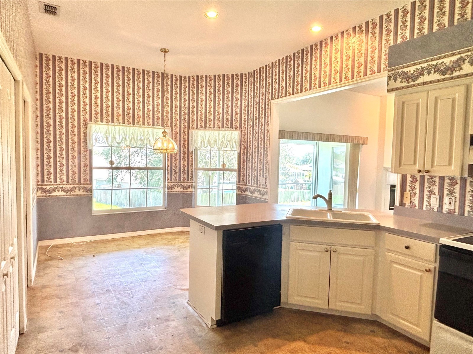 132 Lake Mariam Way Winter Haven FL 33884 V4949607 image11