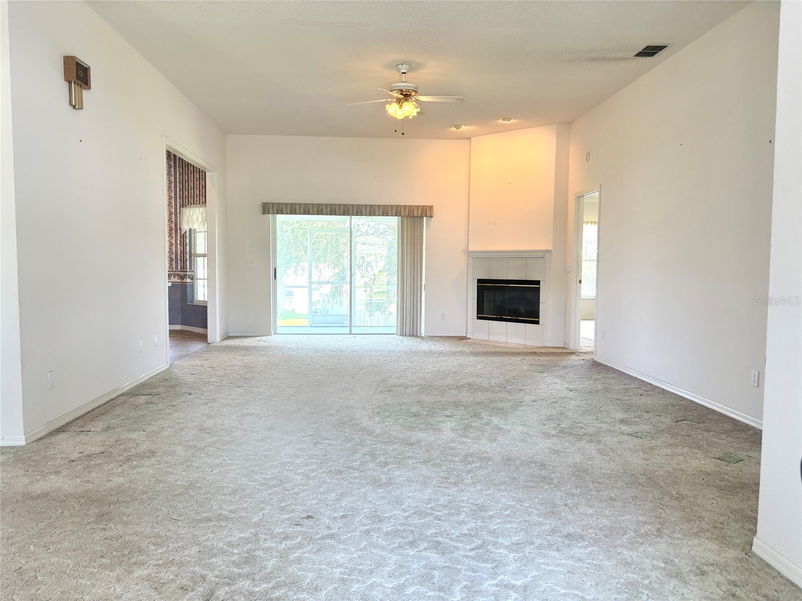 132 Lake Mariam Way Winter Haven FL 33884 V4949607 image4