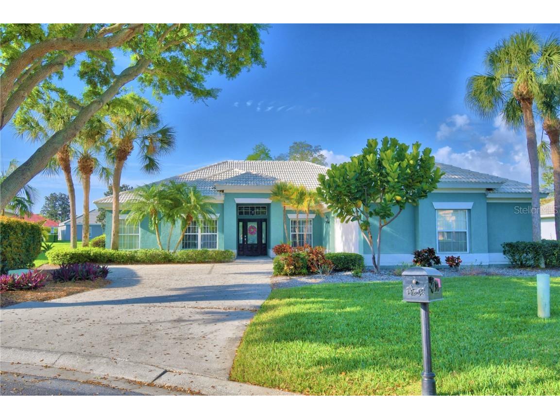 132 Lake Region Circle Winter Haven FL 33881 P4929523 image1