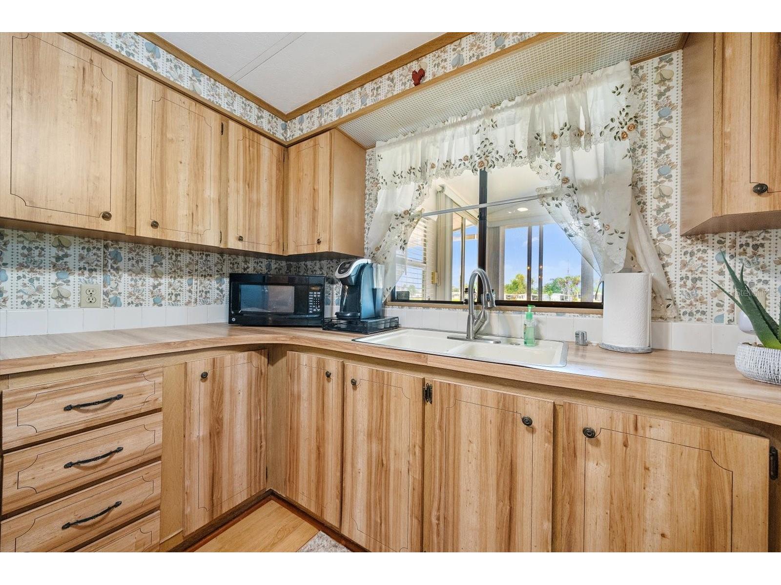 132 Lakeview Drive #132 Palmetto FL 34221 A4691623 image15